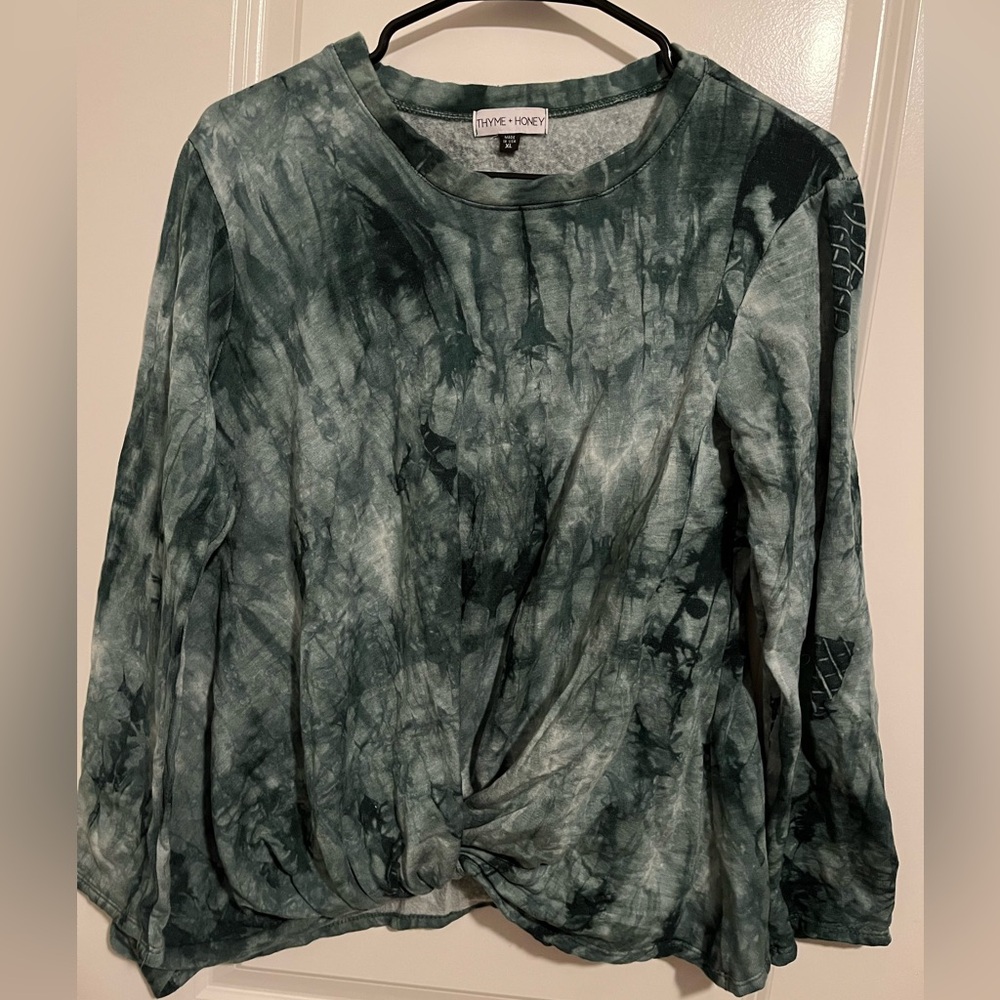 Green Thyme + Honey long sleeve top